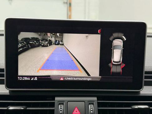 Used 2018 Audi Q5 2.0T Premium Plus w/ Premium Plus Package image 25