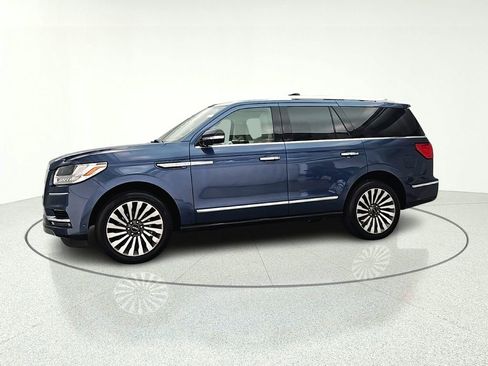 Used 2019 Lincoln Navigator Reserve w/ Cargo Package AWD/4WD image 4