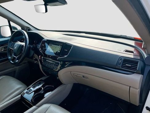 Used 2019 Honda Pilot Touring image 31