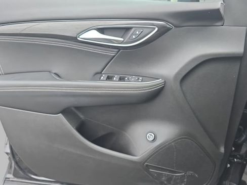Used 2023 Buick Envision Preferred image 29