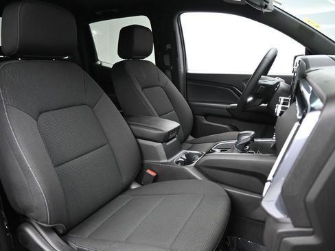 Used 2024 GMC Canyon Elevation image 9