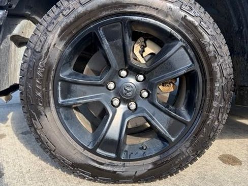 Used 2023 RAM 1500 Big Horn AWD/4WD image 9