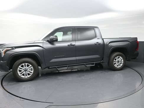 Used 2026 Toyota Tundra SR5 w/ SR5 Premium Package AWD/4WD image 42