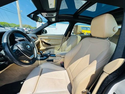 Used 2015 BMW 328i Gran Turismo xDrive image 12
