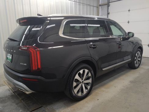 Used 2021 Kia Telluride EX w/ EX Premium Package FWD image 10