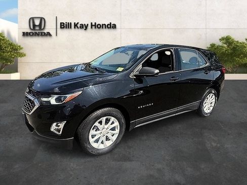Used 2019 Chevrolet Equinox LS FWD image 1