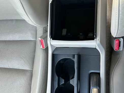 Used 2010 Acura TSX Sedan image 31