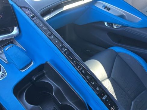 Used 2023 Chevrolet Corvette Stingray w/ Z51 Performance Package image 27