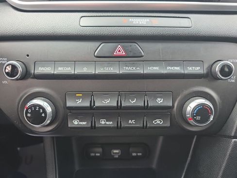 Used 2021 Kia Sportage LX image 26