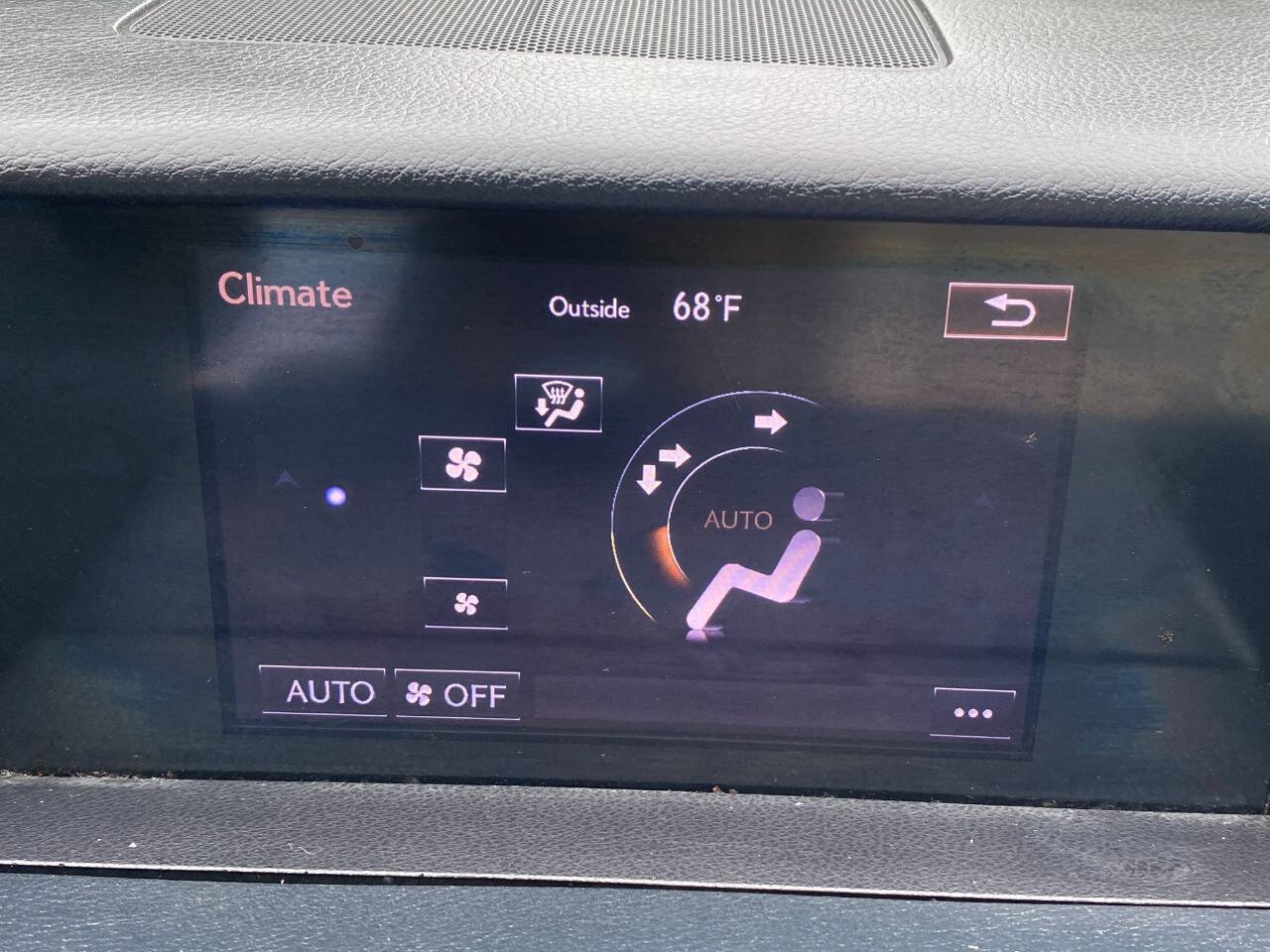 Used 2014 Lexus IS 350 w/ Navigation Package RWD image 28