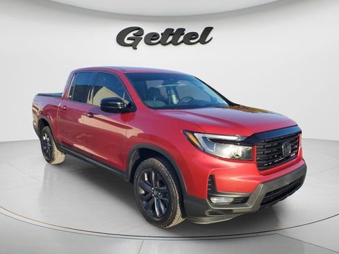 Used 2023 Honda Ridgeline Sport image 2