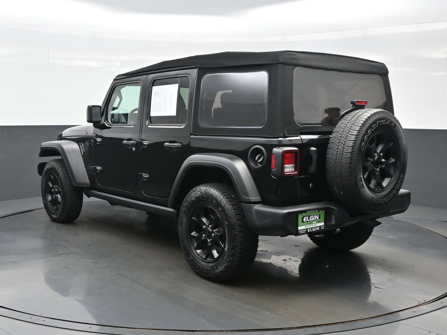 Used 2022 Jeep Wrangler Unlimited Sport AWD/4WD image 5