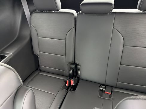 New 2026 Buick Enclave Sport Touring image 32