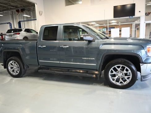 Used 2014 GMC Sierra 1500 SLT w/ SLT Preferred Package AWD/4WD image 4