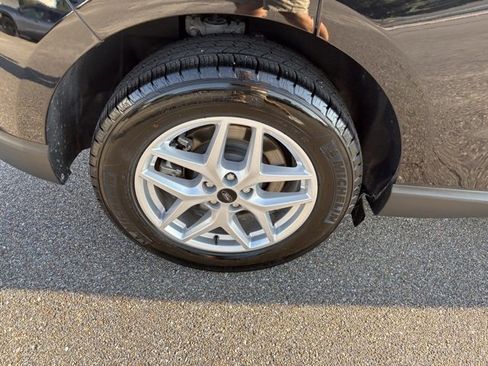 Used 2024 Ford Edge SEL w/ Convenience Package image 21