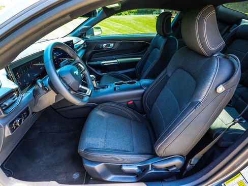 Used 2024 Ford Mustang Coupe RWD image 39