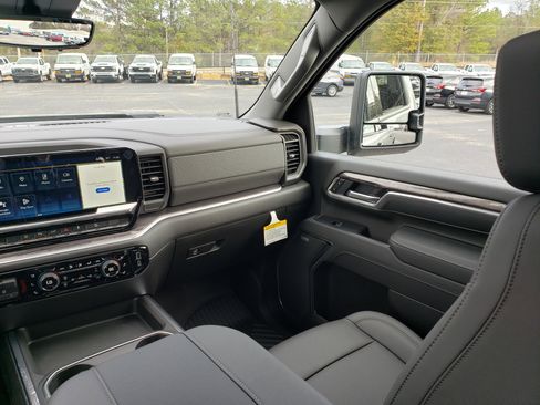 New 2026 Chevrolet Silverado 3500 LTZ w/ LTZ Plus Package image 36