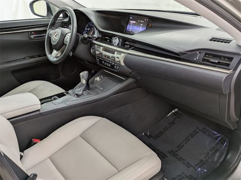 Used 2016 Lexus ES 350 image 30