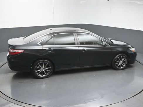 Used 2015 Toyota Camry XSE FWD image 52