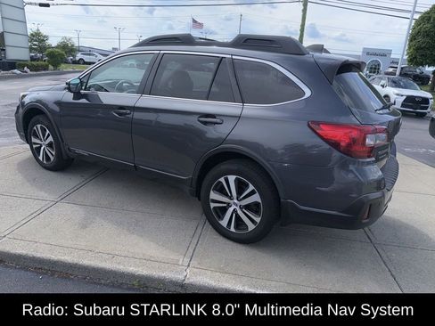 Used 2018 Subaru Outback 3.6R Limited AWD/4WD image 10