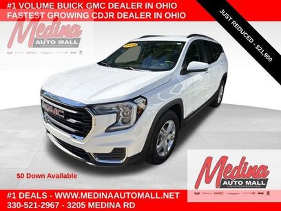 Used 2024 GMC Terrain SLE w/ Driver Convenience Package