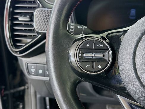 Used 2023 Kia Soul GT-Line image 21
