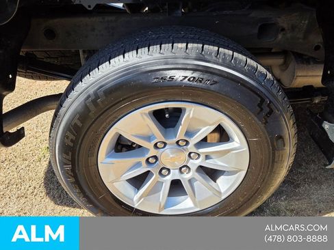 Used 2025 Chevrolet Silverado 1500 LT image 14