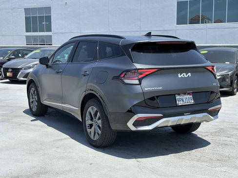 Certified 2025 Kia Sportage SX Prestige AWD/4WD image 4