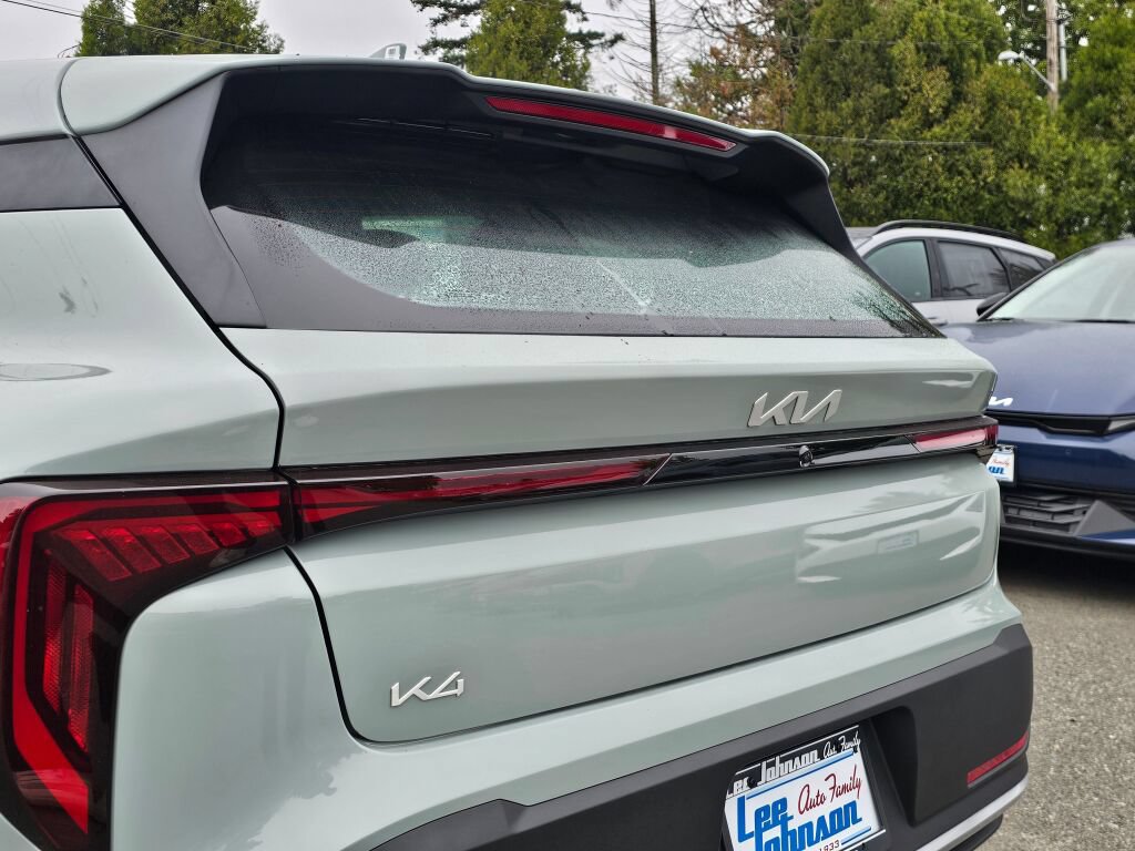 New 2026 Kia K4 EX FWD image 26