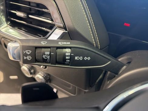 Used 2025 GMC Yukon XL Elevation AWD/4WD image 22