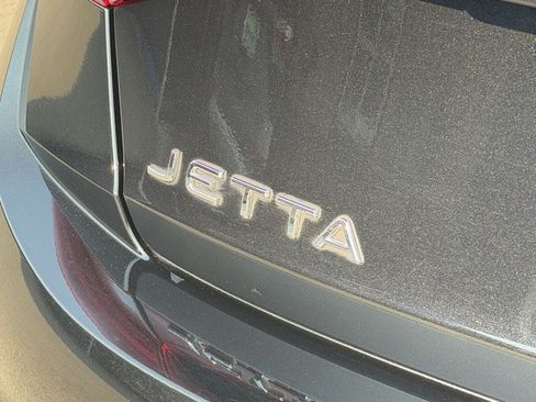Used 2024 Volkswagen Jetta SE FWD image 34