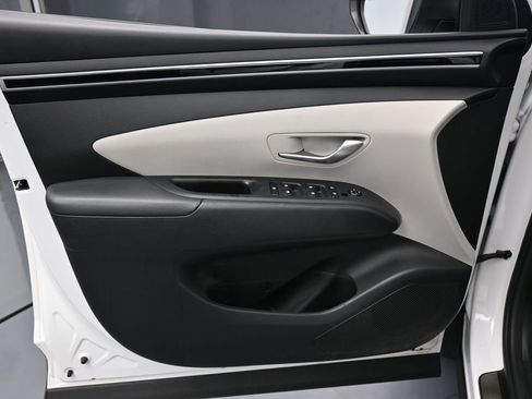 Used 2024 Hyundai Tucson SEL FWD image 12