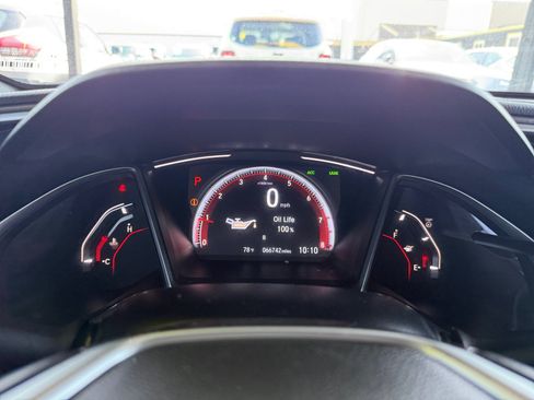 Used 2019 Honda Civic Sport image 16