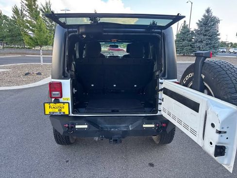 Used 2014 Jeep Wrangler Unlimited Sport w/ Quick Order Package 24S AWD/4WD image 27