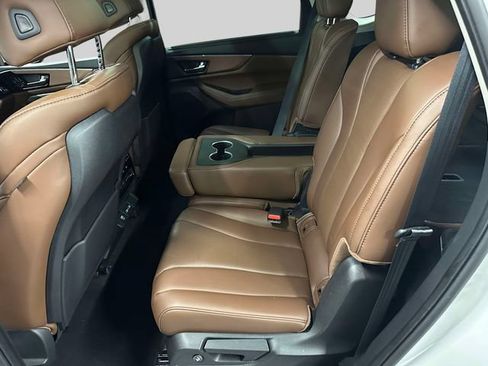 Certified 2023 Acura MDX SH-AWD w/ Technology Package image 19
