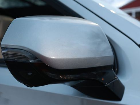 Used 2024 Cadillac Escalade ESV Sport w/ LPO, ONYX Package image 33