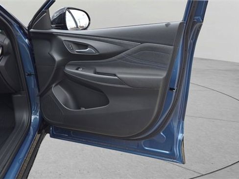 Used 2025 Buick Envista Sport Touring w/ Convenience I Package image 26