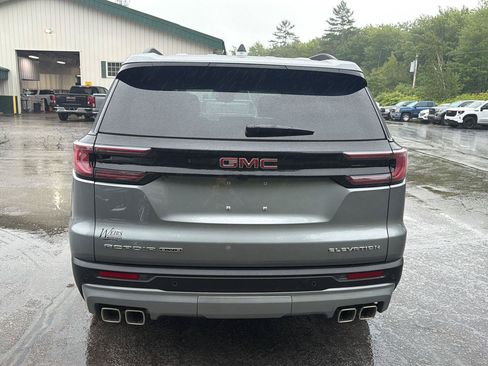 New 2026 GMC Acadia Elevation w/ Elevation Premium Package AWD/4WD image 8