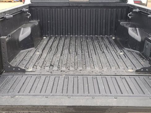 Used 2021 Toyota Tacoma TRD Off-Road image 8