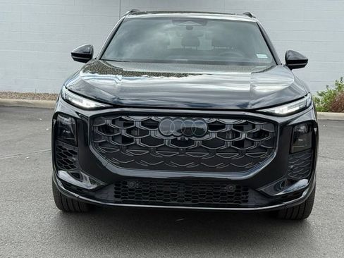 New 2026 Audi Q3 quattro 2.0T AWD/4WD image 3