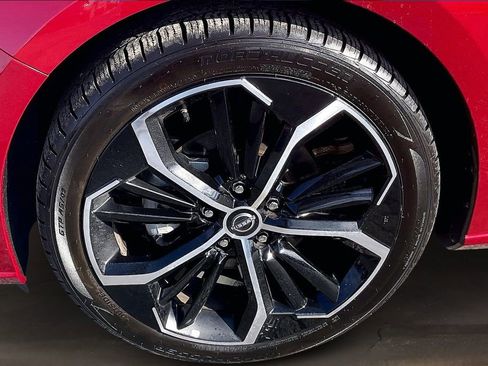 Used 2024 Nissan Altima 2.5 SR image 32