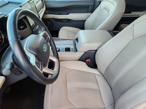 Used 2024 Ford Expedition Max Limited image 13