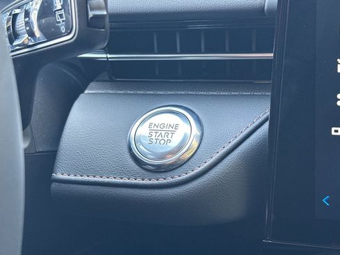 New 2026 Lincoln Nautilus Premier w/ Jet Appearance Package image 21