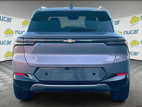Used 2025 Chevrolet Equinox EV LT image 5
