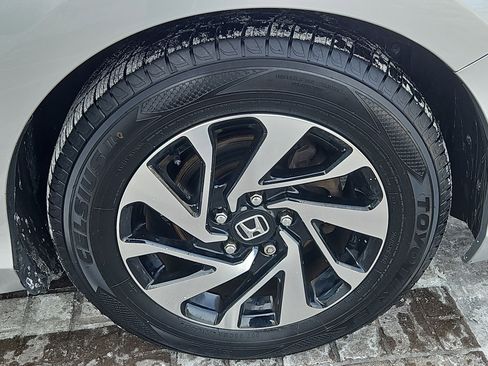 Used 2014 Honda Accord LX image 23