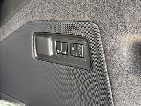 Used 2026 Cadillac Escalade V w/ LPO, ONYX Package AWD/4WD image 74