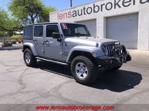 Used 2013 Jeep Wrangler Unlimited Sport w/ Connectivity Group image 2
