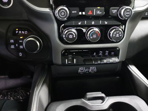 New 2026 RAM 1500 4x4 Crew Cab image 20