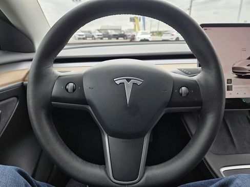 Used 2022 Tesla Model 3 Long Range AWD/4WD image 14