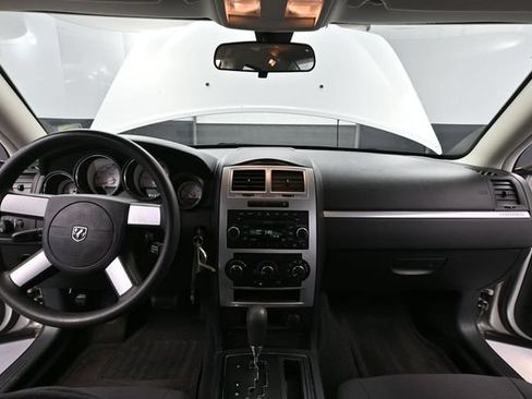 Used 2010 Dodge Charger SXT AWD/4WD image 22